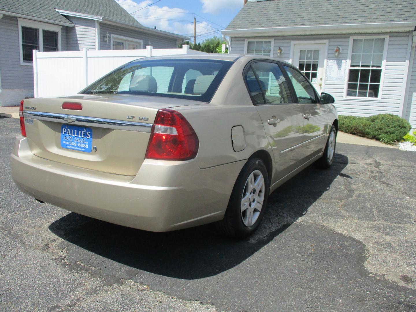 2006 GOLD Chevrolet Malibu (1G1ZT53806F) , located at 540a Delsea Drive, Sewell, NJ, 08080, (856) 589-6888, 39.752560, -75.111206 - Photo#8